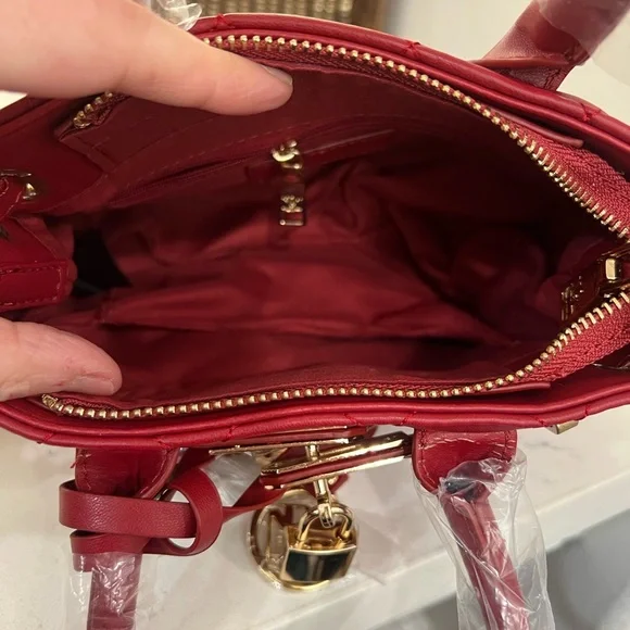 Badgley Mischka Red Quilted Satchel - Picture 12 of 13